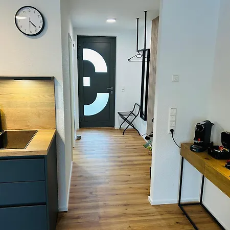Jill Apartment *